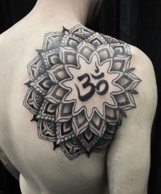 mandala lateral espalda.jpg